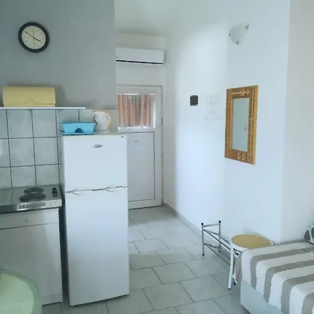 Babic Apartmán Vir