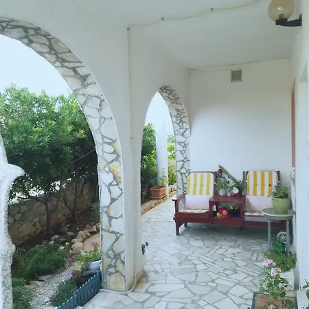 Babic Apartmán Vir
